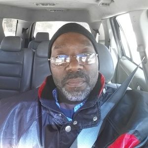 Meet your Posher, Robin